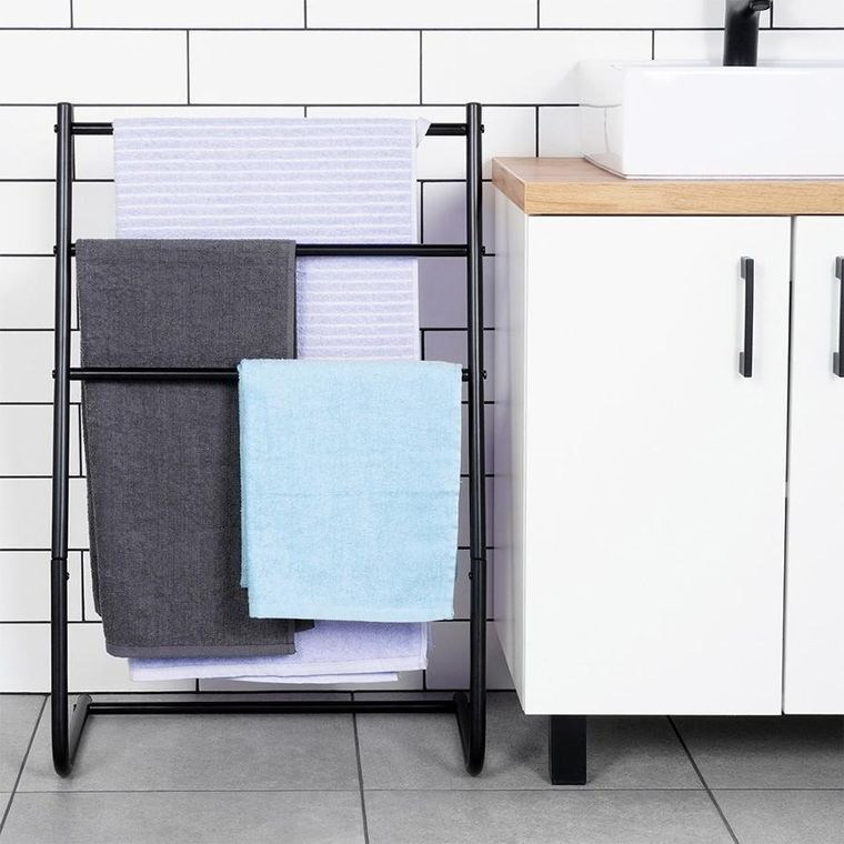 Vilde, wieszak na ręczniki stojący, metalowy, czarny