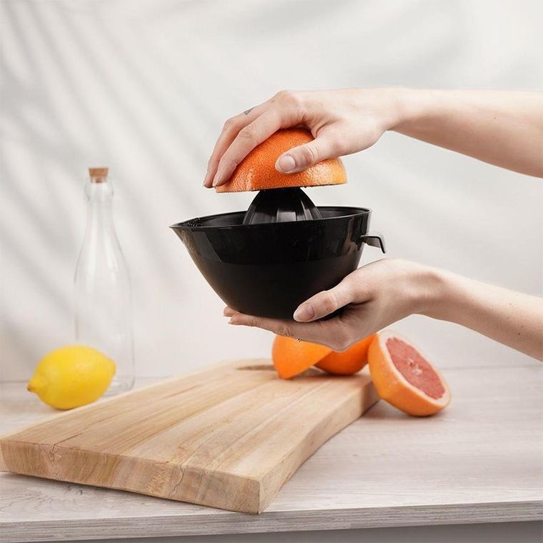 Vilde, wyciskacz do cytrusów, czarny