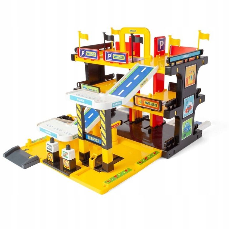 Wader, Play Tracks Garage, Garaż Serwisowy