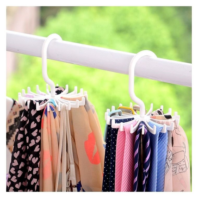 Wieszak na apaszki, krawaty, paski, szaliki, biały