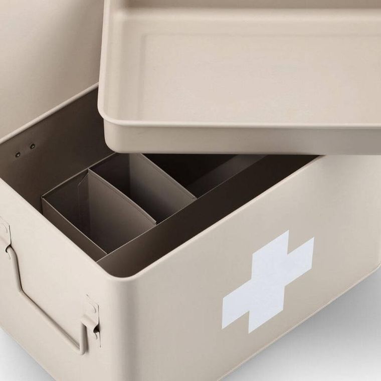 Zeller, apteczka w formie puszki, 32-20-21 cm