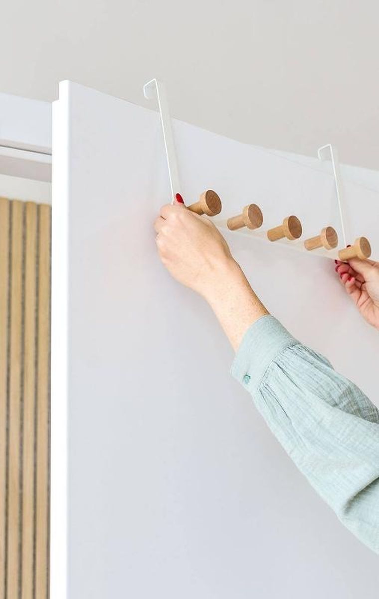 Zeller, metalowy wieszak na drzwi, 5 haczyków