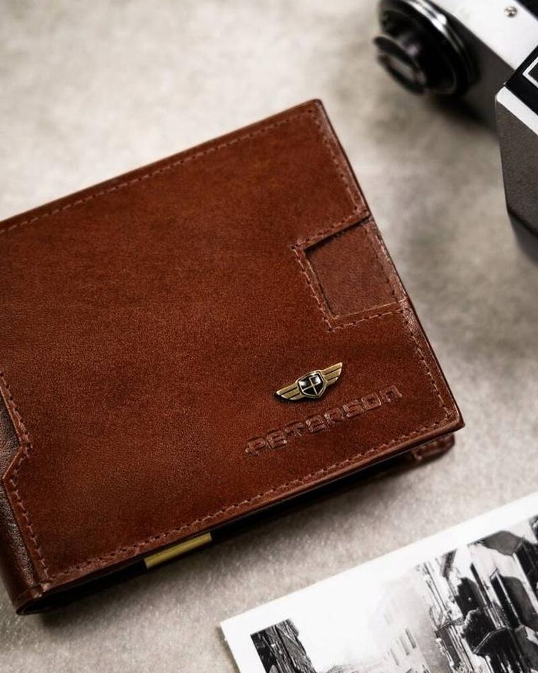 Zestaw: Portfel, Etui na karty, Brelok, brązowy, skórzany, RFID, Peterson