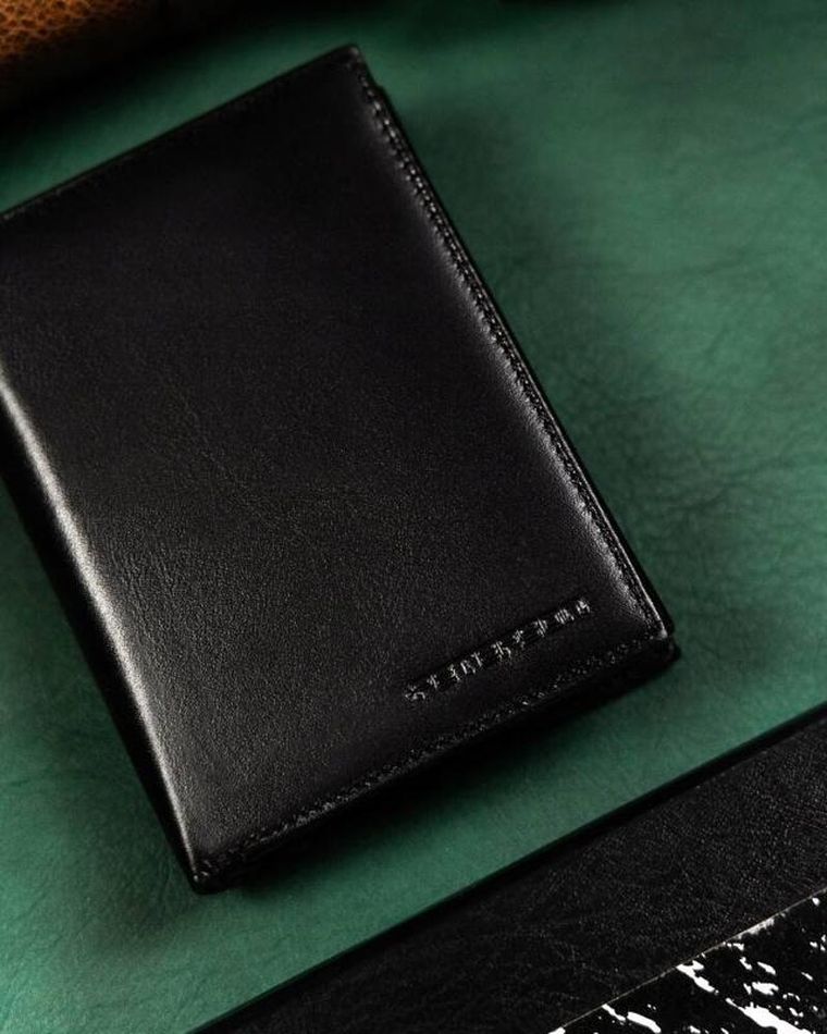 Zestaw prezentowy: Portfel, Brelok, czarny, skórzany, Peterson