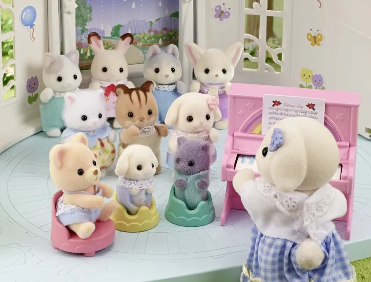 Sylvanian Families, Kolorowe Przedszkole, zestaw z figurkami, 5743