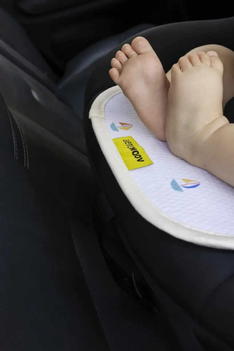 Aeromoov, Łódki, wkładka antypotowa do fotelika, 9-18 kg