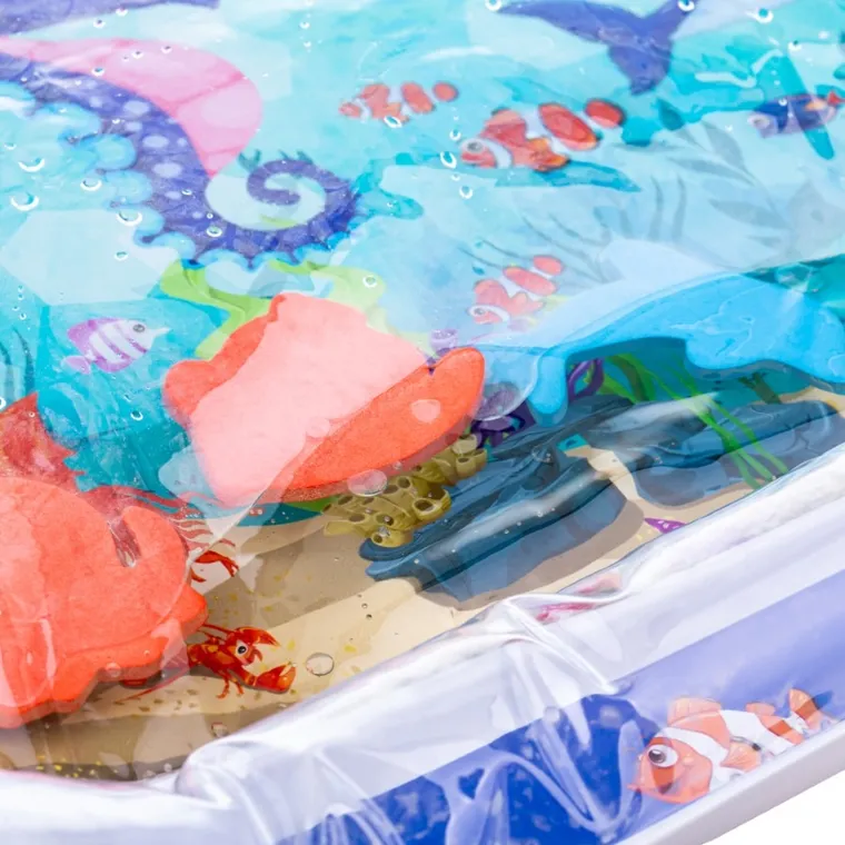 Akuku, mata dmuchana wodna