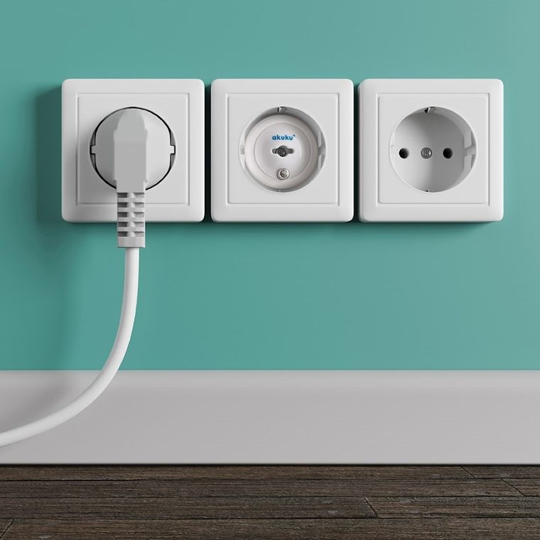 Akuku, zabezpieczenia do gniazd elektrycznych