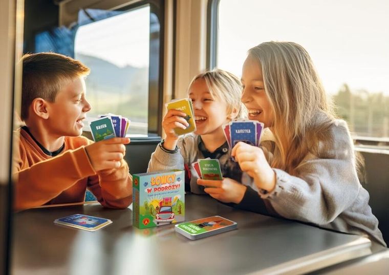 Alexander, Łowcy W Podróży, gra karciana