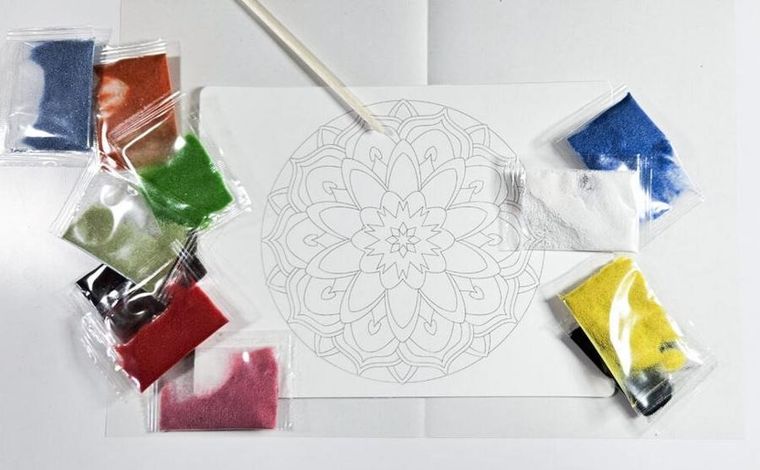 Alexander, Sand Art, Mandala, malowanie piaskiem