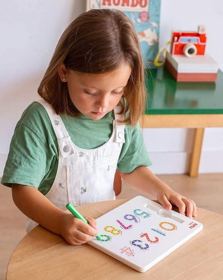 Apli Kids, Cyfry 123, magnetyczna tablica