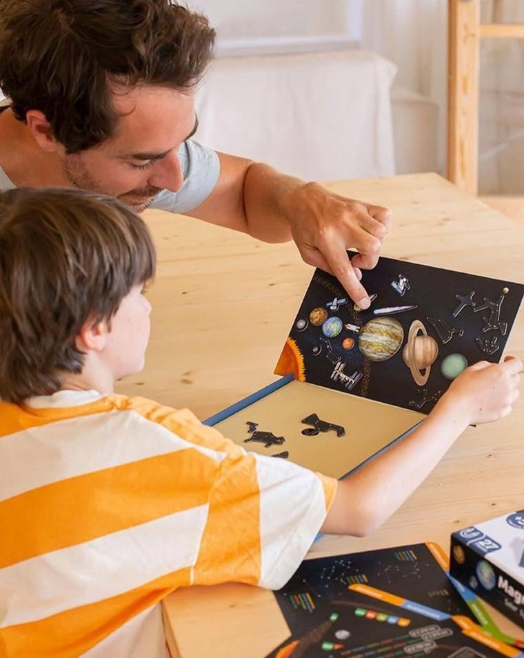 Apli Kids, Układ Słoneczny, magnetyczna układanka