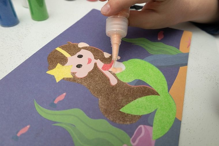 Askato, Genialny dzieciak, piaskowa malowanka, wyklejanka, baśnie