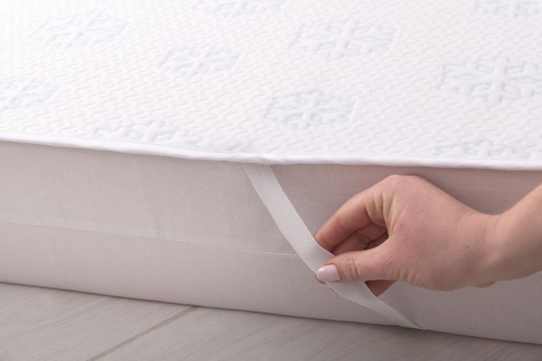 Babymatex, Frosty, podkład higieniczny z efektem chłodzenia, biały, 60-120 cm