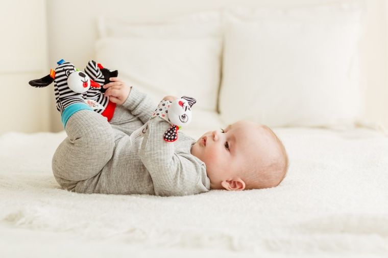 Balibazoo, skarpetki i grzechotka na rączkę, zestaw