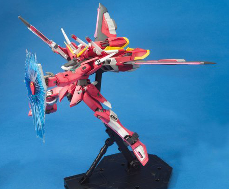 Bandai, MG, Zgmf-19a Infinite Justice Gundam, model kolekcjonerski do składania, 1:100