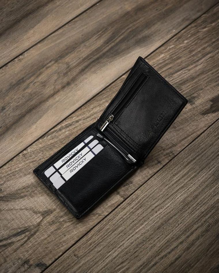 Banknotówka męska z zakładkami na karty, Cavaldi