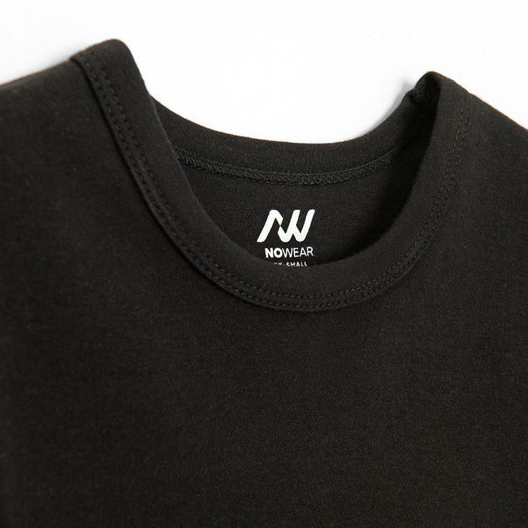 Bawełniany t-shirt o krótszym kroju NOWEAR