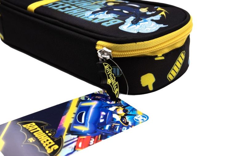 Beniamin, Batman, piórnik, owalny