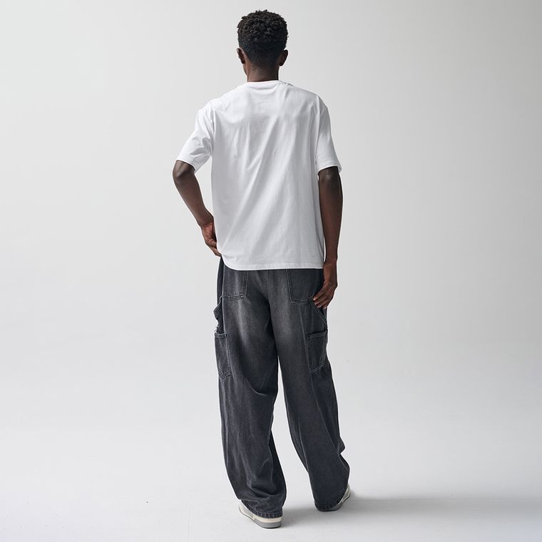 Biały t-shirt basic o kroju oversize NOWEAR