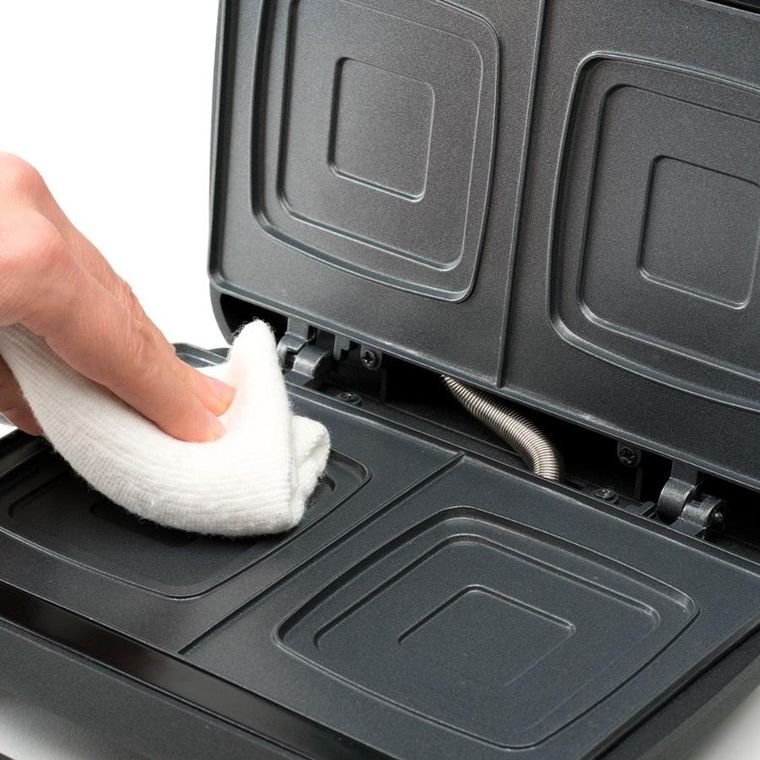 Black&Decker, opiekacz do kanapek black+decker bxsa753e