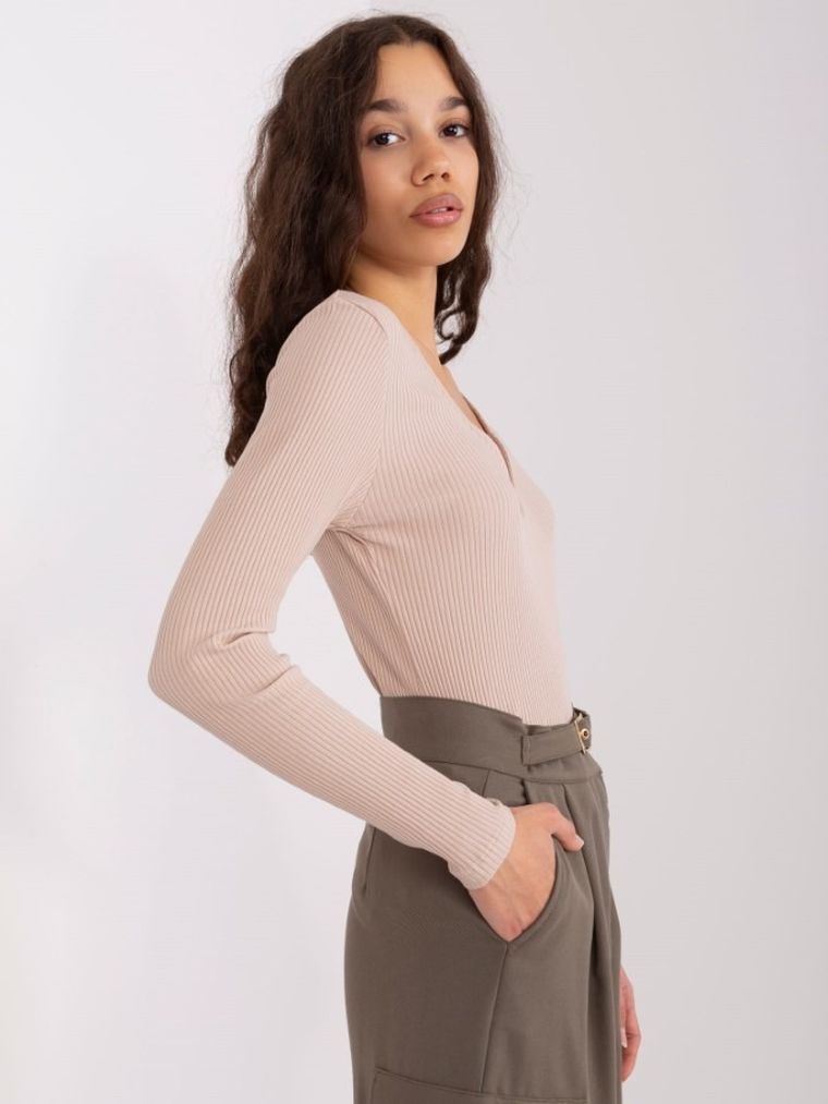 Bluzka damska z długim rękawem, beżowa, Basic Feel Good