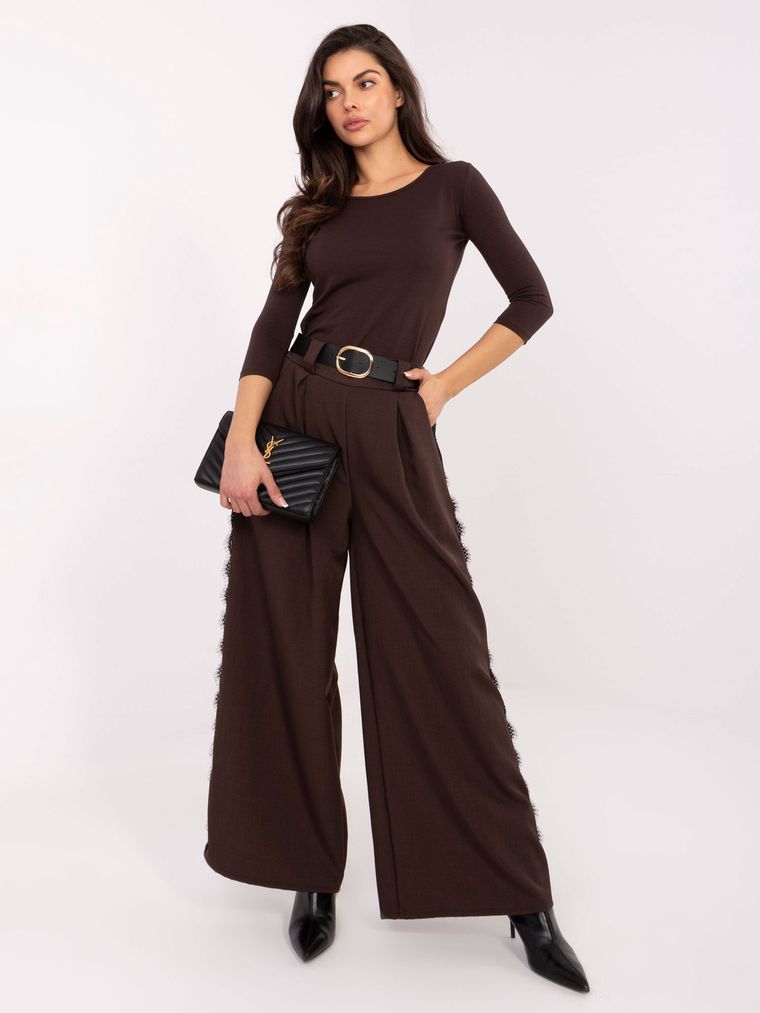 Bluzka damska z długim rękawem, brązowa, Basic Feel Good