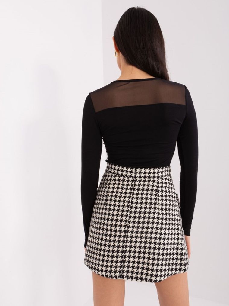 Bluzka damska z długim rękawem, czarna, Basic Feel Good