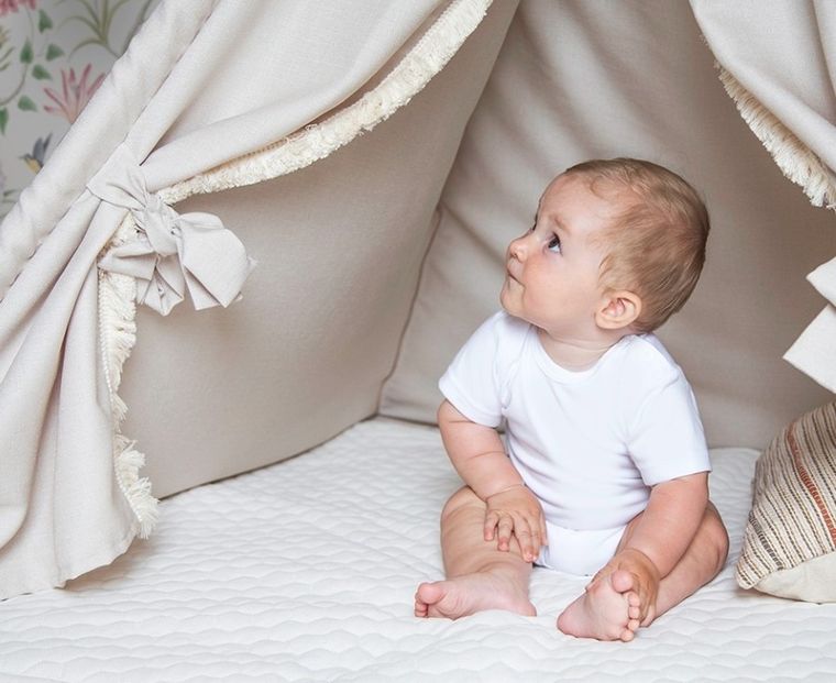 Body niemowlęce z krótkim rękawem, białe, Eevi