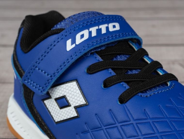 Buty piłkarskie dziecięce, halowe, niebieskie, Lotto Dasher K