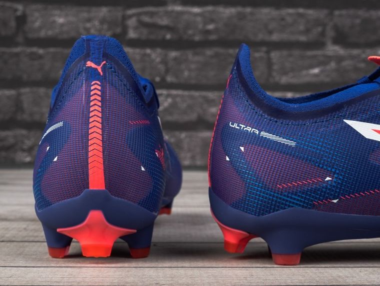 Buty piłkarskie męskie, korki, fioletowe, Puma Ultra 5 Match