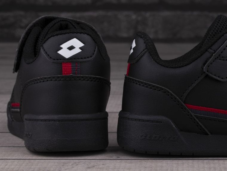 Buty sportowe chłopięce, czarne, Lotto