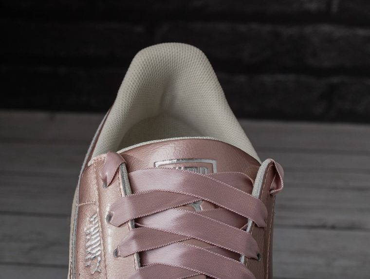 Buty sportowe damskie, różowe, Puma Basket