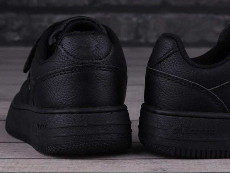 Buty sportowe dziecięce, czarne, Lotto