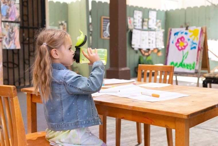 Chicco, bidon, zielony, 350 ml, 2l+