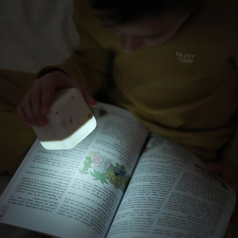 Cloud B, Cube B, Kosmos, lampka nocna