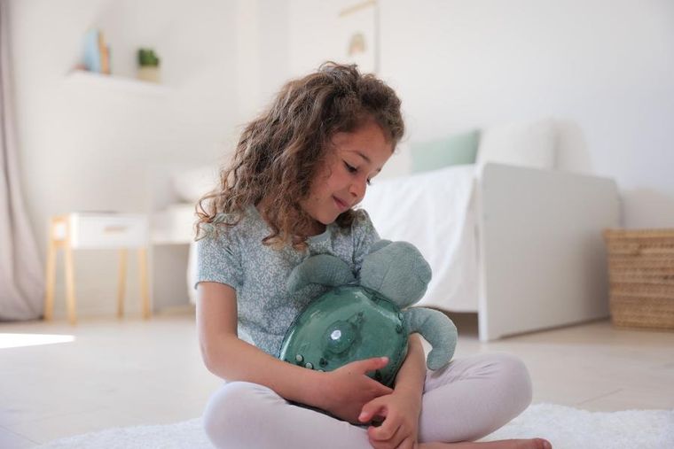 Cloud B, Tranquil Turtle, Żółw podwodny, projektor z pozytywką, zielony