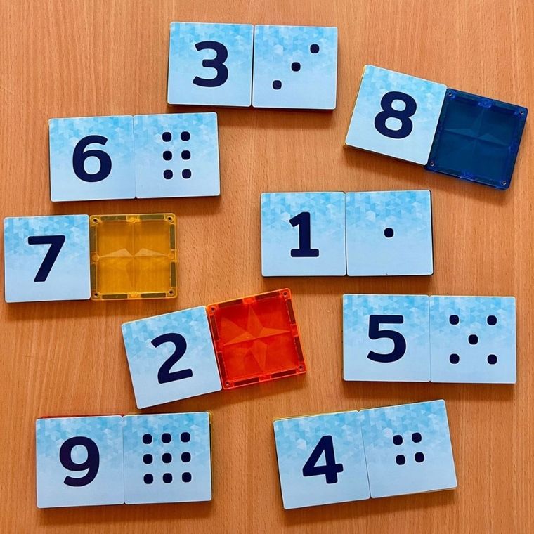 Coblo, nakładki na klocki, cyfry, 60 szt.