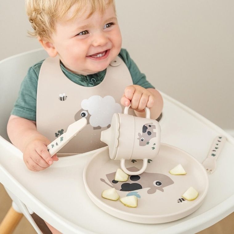 Done by Deer, Foodie, Tiny Farm, kubek z ustnikiem, sand