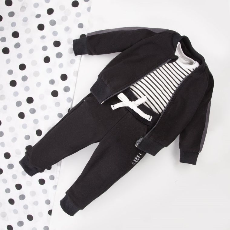 Dres niemowlęcy, czarny, Magic, Eevi