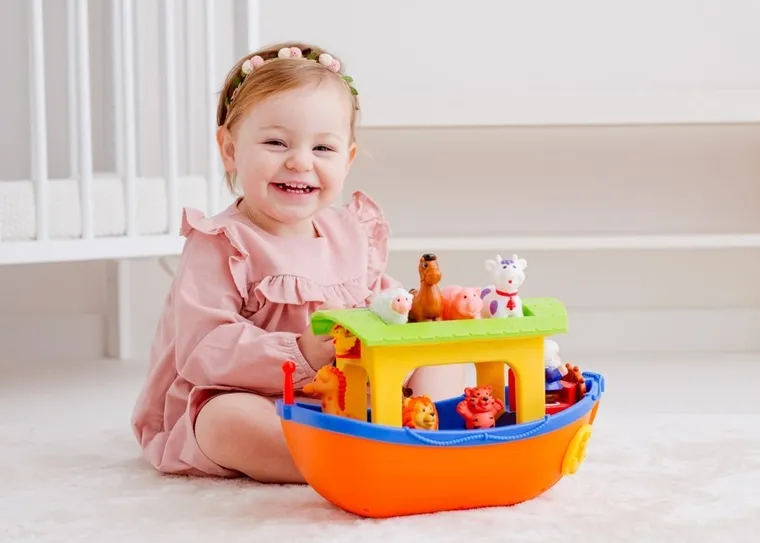 Dumel Discovery, Arka Noego, zabawka interaktywna