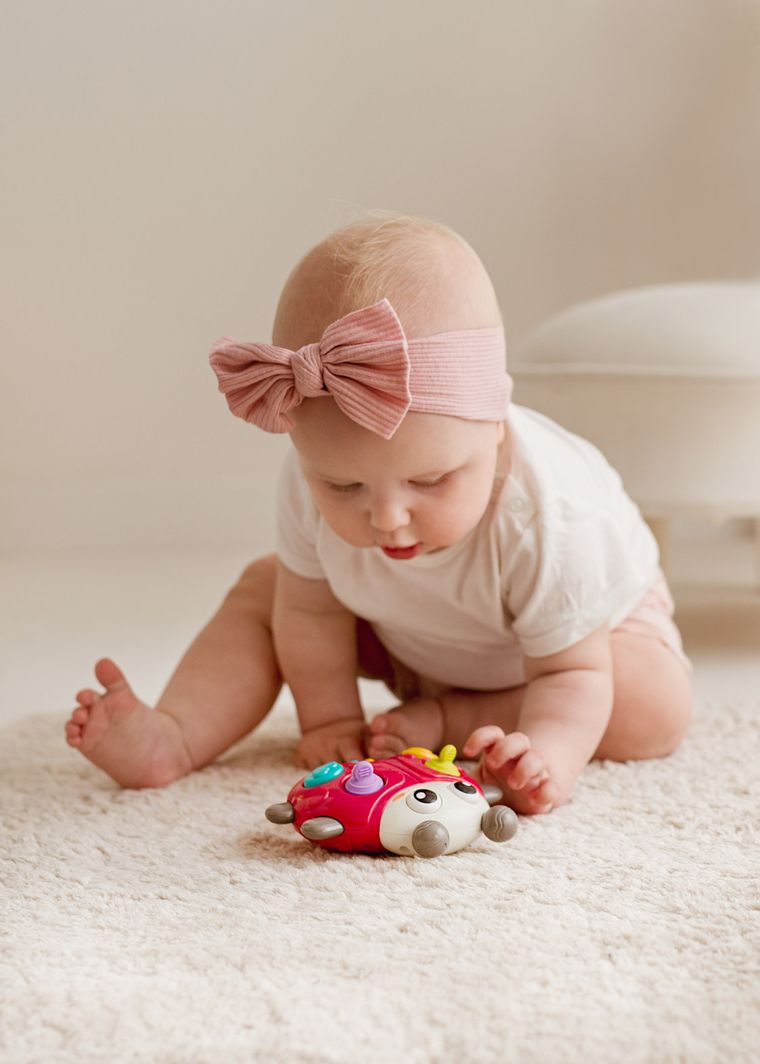 Dumel Discovery, Melodyjna biedronka, zabawka sensoryczna