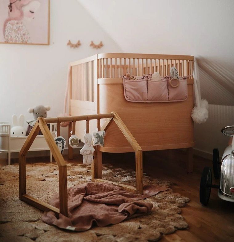 Elodie Details, Baby Gym, stojak edukacyjny, drewniany