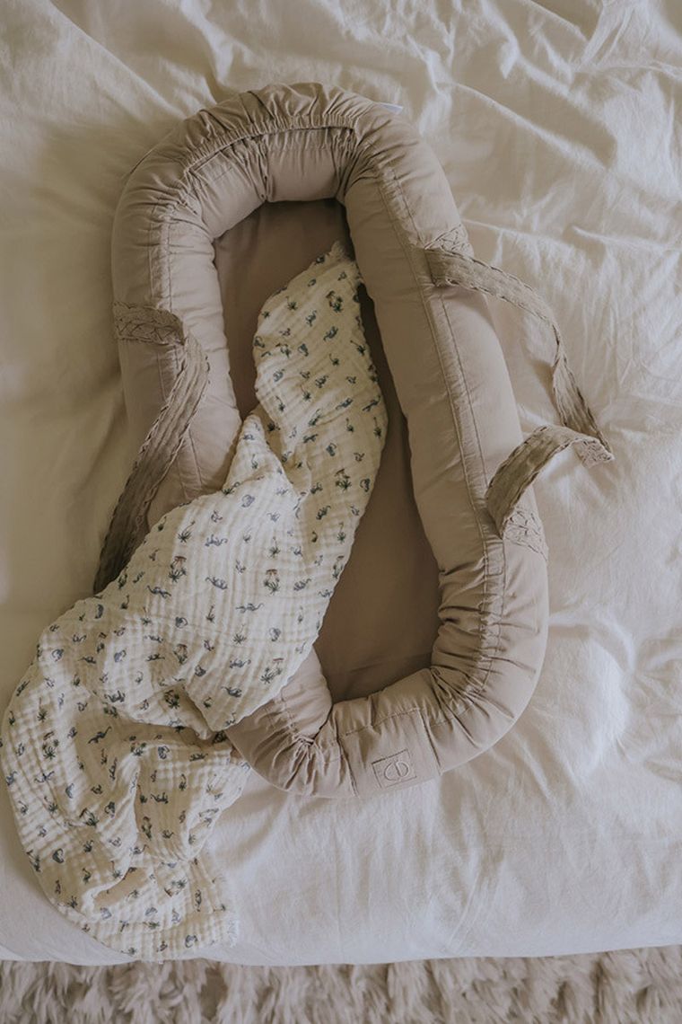 Elodie Details, gniazdko niemowlęce, tender taupe