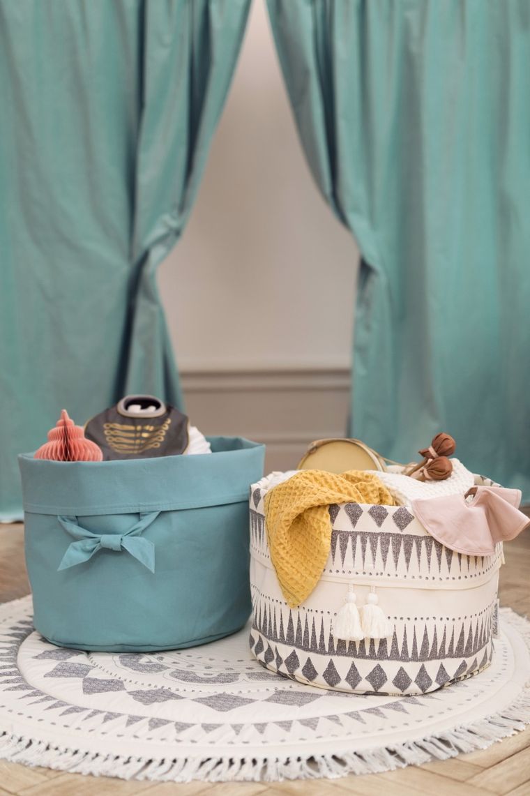 Elodie Details, Graphic Devotion Fringe, mata do zabawy