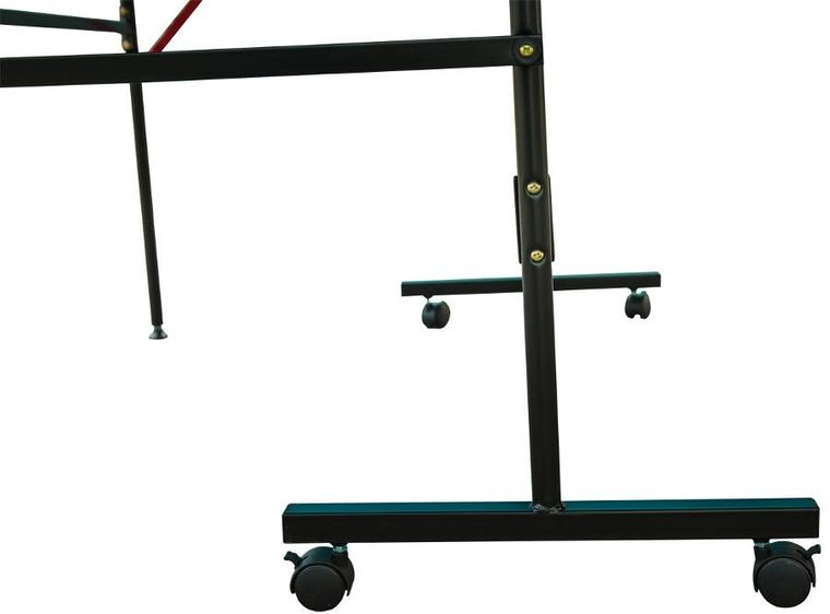 Enero, Indoor, stół do tenisa stołowego