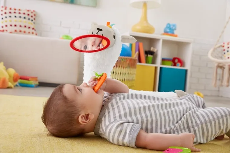Fisher-Price, Przyjazna Lama do leżenia na brzuszku, zabawka niemowlęca