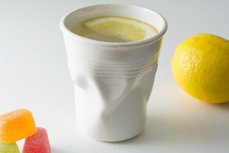 Gadget Master, zgnieciony kubek