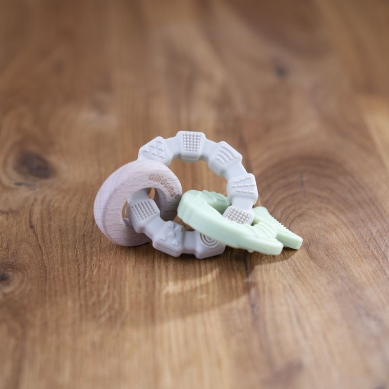 GiliGums, Rybka, gryzak z zawieszkami, 0m+