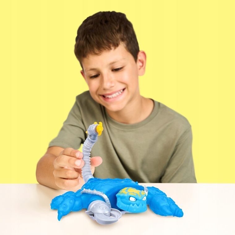 Goo-jit-zu, Hydro Sting Scorpion, elastyczna figurka